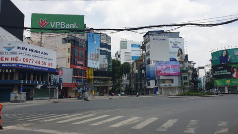 Gỡ bỏ gần 300 chốt kiểm soát dịch nội thành TP.HCM, chuyển sang xử lý lưu động