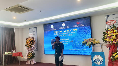 Nhà báo Huỳnh Dũng Nhân nhận giải cao nhất bút ký viết về Thương binh-Liệt sĩ