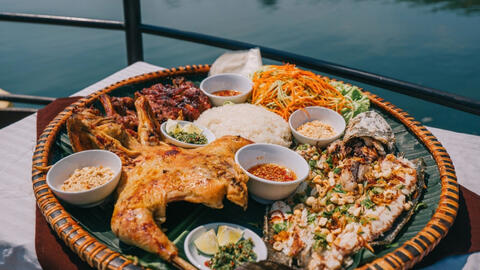 Gà nướng chấm muối cheo: Đặc sản nức tiếng xứ Quảng