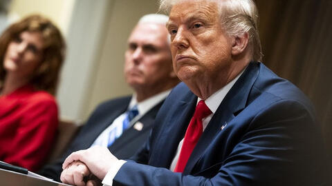 Cấp dưới Tổng thống Trump bị tố 'thu phí ân xá'