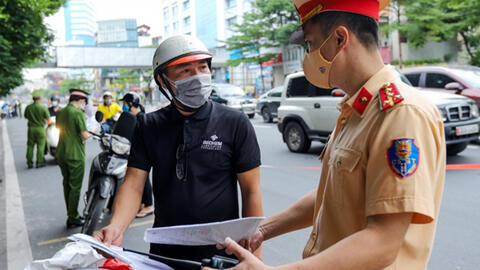 Hà Nội, Cần Thơ, Hải Phòng bị nhắc nhở vì vì quy định chống dịch gây bức xúc
