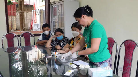 Cục Phòng, chống HIV/AIDS thông tin về hoạt động của nhóm Bông hồng đen