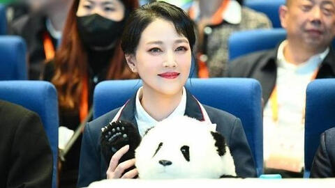 Xót xa trước loạt ảnh cuối cùng của Châu Hải My trước khi qua đời, vẫn còn tươi tắn và khỏe mạnh thế mà...