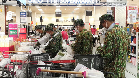 Nhu cầu thực phẩm tăng mạnh, đơn hàng đi chợ giùm tắc nghẽn