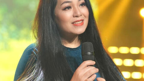 Ca sĩ Anh Thơ mong được mọi người tha lỗi vì sự cố trùng show diễn