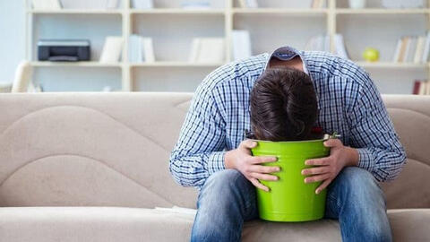Làm gì khi bị ngộ độc thực phẩm?