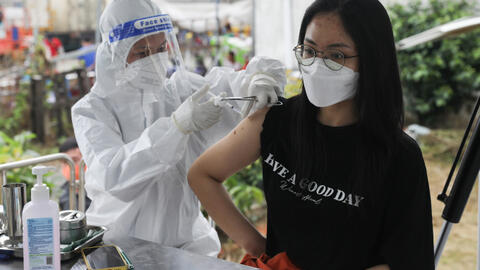 Vì sao nên tiêm mũi vaccine Covid-19 thứ ba?
