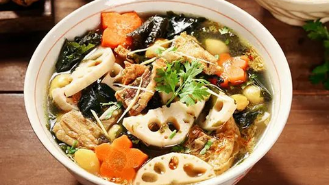 Món ngon mỗi ngày: Canh củ sen rong biển