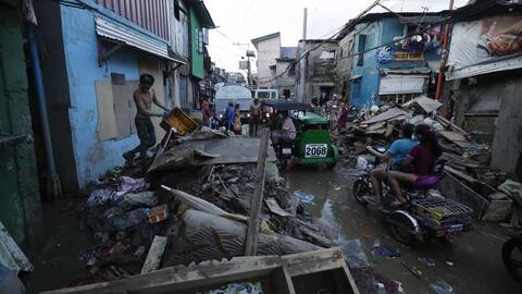 Bão Vamco càn quét, Philippines tan hoang