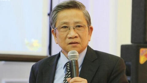 Tổng chủ biên chương trình biên soạn sách nói gì về hơn 100 tổ hợp môn học lớp 10?