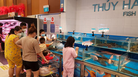 Thủy hải sản ngoại tiêu thụ mạnh