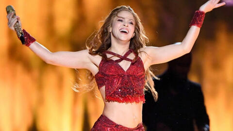 Shakira: "Nữ hoàng Latin" quyến rũ bậc nhất làng nhạc và 2 mối tình không có được cái kết viên mãn