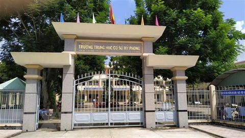 Phạt học sinh đến mức nhập viện điều trị, cô giáo bị đình chỉ dạy 6 tháng