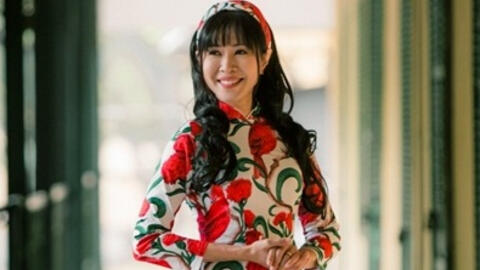 MC Quỳnh Hoa bị mắng “khùng” vì học ngoại thương nhưng làm MC
