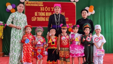 Bộ trưởng Bộ GD&ĐT gửi thư chia buồn với gia đình cô giáo cắm bản tử vong trên đường tới trường
