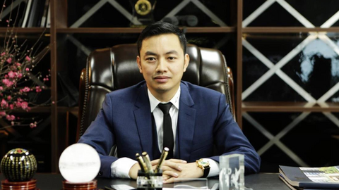 Cổ phiếu tăng gần 30%, 'đại gia Thanh Hóa' trở thành tỷ phú USD thứ 7 trên sàn chứng khoán Việt