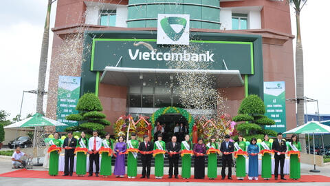 Lịch nghỉ Tết Nguyên đán Tân Sửu 2021 ngân hàng Vietcombank