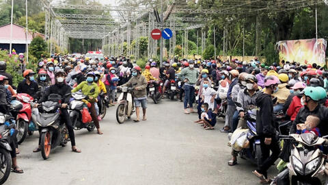 Các tỉnh miền Tây đổi kế hoạch cách ly với hàng nghìn người từ TPHCM về
