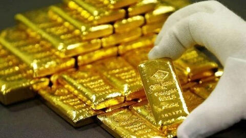 Giá vàng tiếp tục lao dốc, rơi khỏi ngưỡng 1.700 USD/ounce