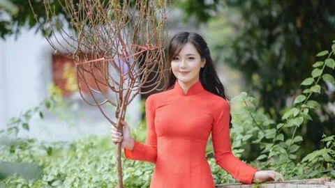 Những món đồ trang điểm không thể thiếu khi du Xuân