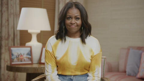 Cựu phu nhân Tổng thống Mỹ Michelle Obama ngày càng ăn diện trẻ trung, cá tính