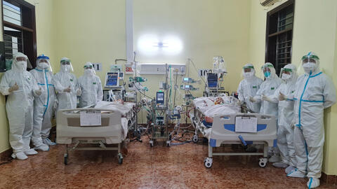 Bệnh viện Quân y 175 "chia đôi" một máy thở ECMO để cứu bệnh nhân F0 nguy kịch