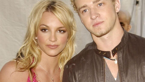 Lật mặt “tra nam” Justin Timberake: An ủi Britney Spears sau khi phá thai bằng cách ngồi đàn hát; hậu chia tay lên cả album “tế” người yêu cũ