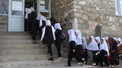 LHQ yêu cầu Taliban mở cửa lại các trường trung học cho nữ sinh