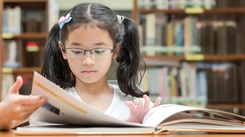 Chỉ một cái liếc mắt, bạn có thể biết một người có chỉ số IQ cao hay không - Khoa học đã chứng minh