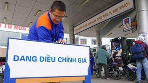 Giá xăng có thể lại tăng mạnh vào ngày mai