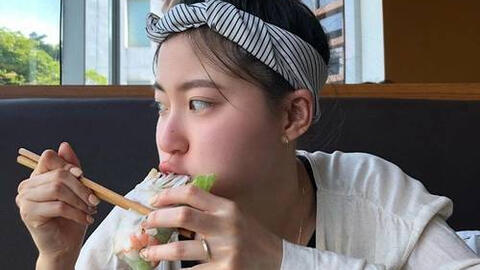 Kiểu giảm cân gây mất cơ nhanh nhưng không giảm được lạng mỡ nào, tiếc là nhiều chị em hay làm theo