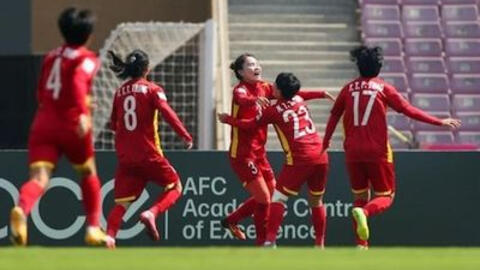 FIFA: Chiến thắng lịch sử và xứng đáng cho tuyển nữ Việt Nam