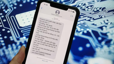 Người đàn ông Hà Nội bị "bốc hơi" 3 tỷ đồng sau khi cài app Dịch vụ công giả mạo