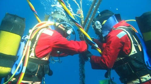 2 sự cố cáp quang biển diễn ra cùng lúc