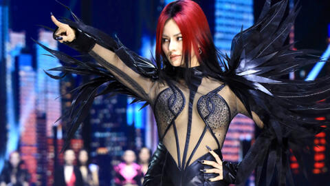 Hết "bóng gió" thiếu công bằng, Vũ Thu Phương còn bỏ về ngay sau khi công bố Quán quân The Face Vietnam 2023