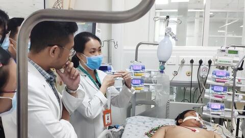 Té trật chân, một bệnh nhân nhiễm khuẩn tụ cầu nguy hiểm tính mạng