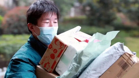 Shipper đọc đúng thông tin đơn hàng, người mua chuyển khoản xong 30 triệu đồng mới biết mắc phải bẫy lừa tinh vi mới