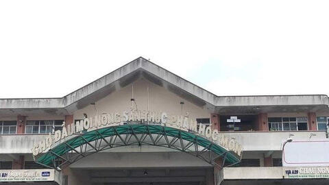 Chợ đầu mối Hóc Môn đóng cửa thêm 11 ngày