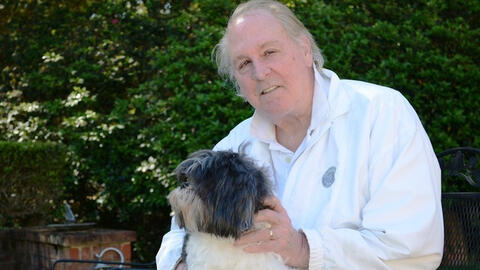 Nhà văn Winston Groom qua đời ở tuổi 77