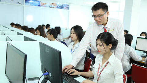 Nhiều trường ĐH tại TP.HCM cho sinh viên học trực tiếp trở lại ngay sau Tết