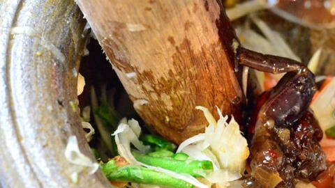 Về thăm đất mũi Cà Mau, ăn mắm ba khía ghém rau mát lòng