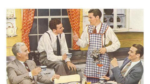 Đàn ông khoác tạp dề