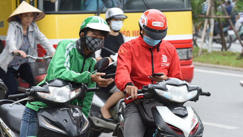 Xe công nghệ ế khách mùa dịch corona