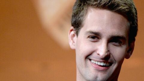 Tỷ phú trẻ nhất thế giới từng 2 lần từ chối đầu tư của Facebook