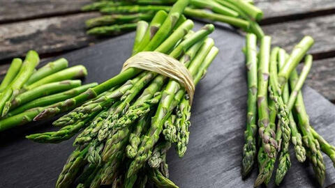 Người mắc bệnh gout cần tránh những  thực phẩm nào?