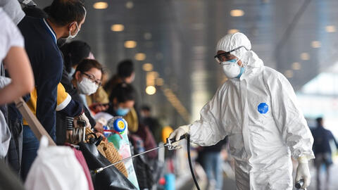 Nam tiếp viên Vietnam Airlines mắc Covid-19 có thể bị xử lý hình sự