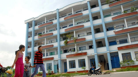 TP.HCM làm gì để có nhà ở cho người thu nhập thấp?