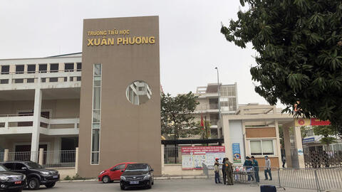 Tất cả học sinh học cùng lớp với BN1719 âm tính lần 1 với COVID-19