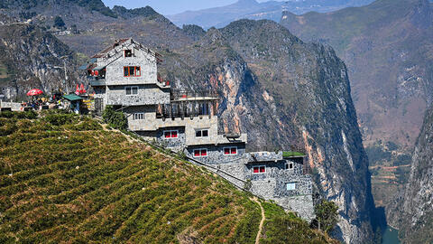 Nhà hàng Panorama ở Mã Pì Lèng bị yêu cầu dừng hoạt động