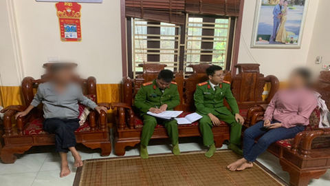 Hai vợ chồng già lo sợ rút 1 tỷ đồng chuyển cho "công an", cảnh báo hình thức lừa đảo nhằm vào người lớn tuổi